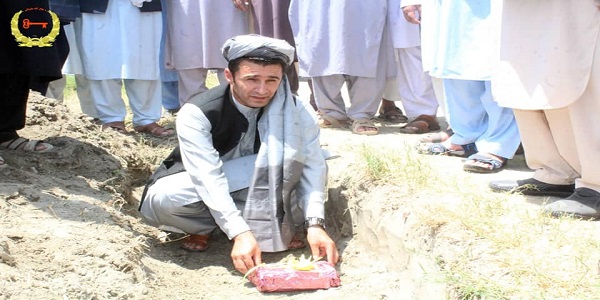 جلال اباد ښار اتمه ناحیه کې د لس ميليونه او څه د پاڅه څلور سوه زره افغانیو په لګښت د څو پرمختیایي پروژو د چارو پرانسته وشوه