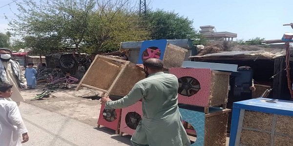 ښاري نظم په موخه جلال اباد ښار پنځمې ناحيې اړوند پلې لارې او د سرکونو غاړې تخليه شوې