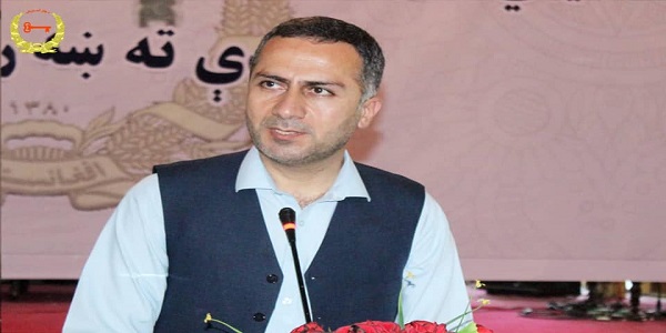 د جلال اباد په شاهي ماڼۍ کې د یوې غونډې په ترڅ کې د جلال اباد نوی ښاروال ښاریانو ته ور وپېژندل شو او د مخکیني ښاروال کړنې وستایل شوې 